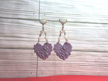 Load image into Gallery viewer, Flores en el corazon