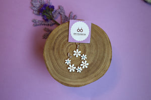 White Flower Necklace